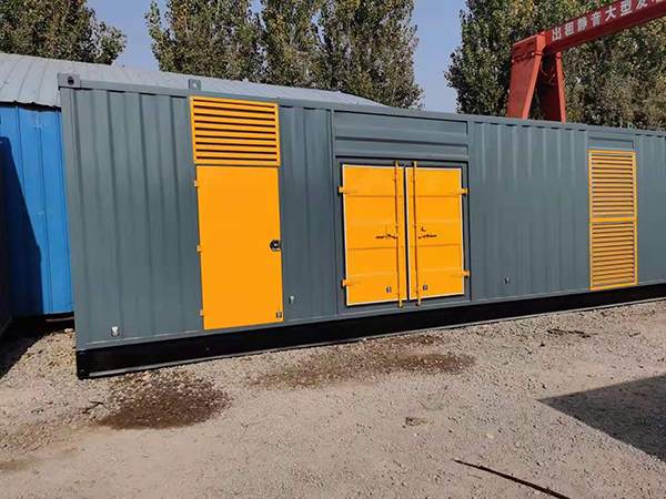 五大连池300kw 柴油发电机组用多大的空气开关？